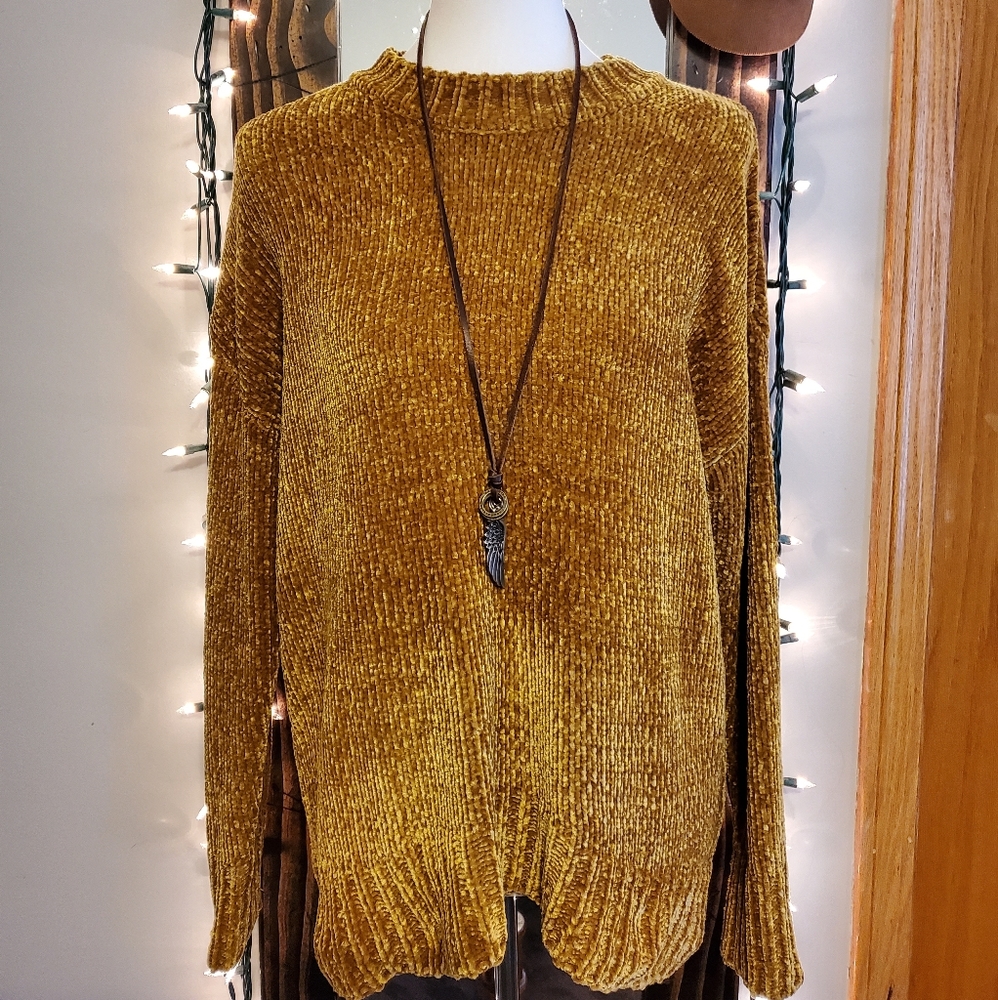 Philosophy golden chunky sweater size large